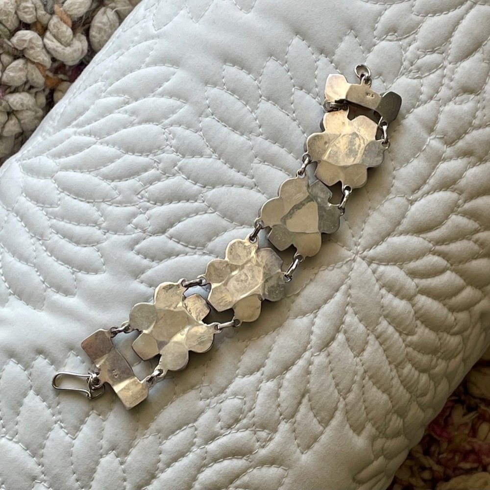 Vintage Bracelet w Authentic Stones - Picture 2 of 2